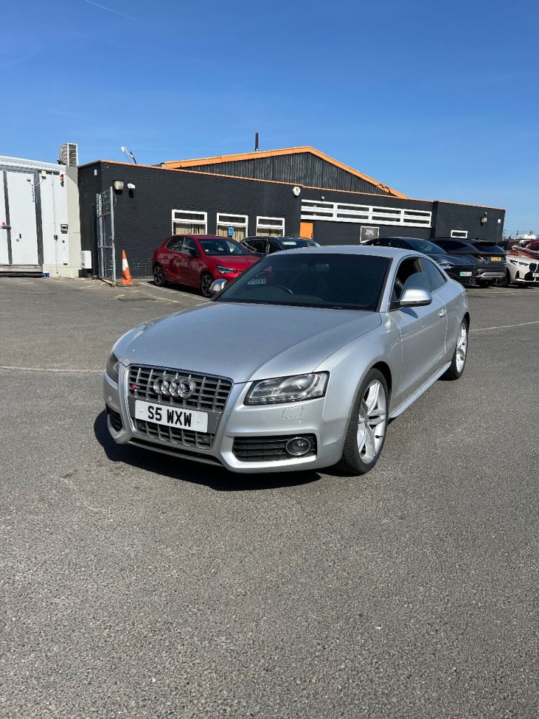 Audi S5 4.2 V8 Coupe