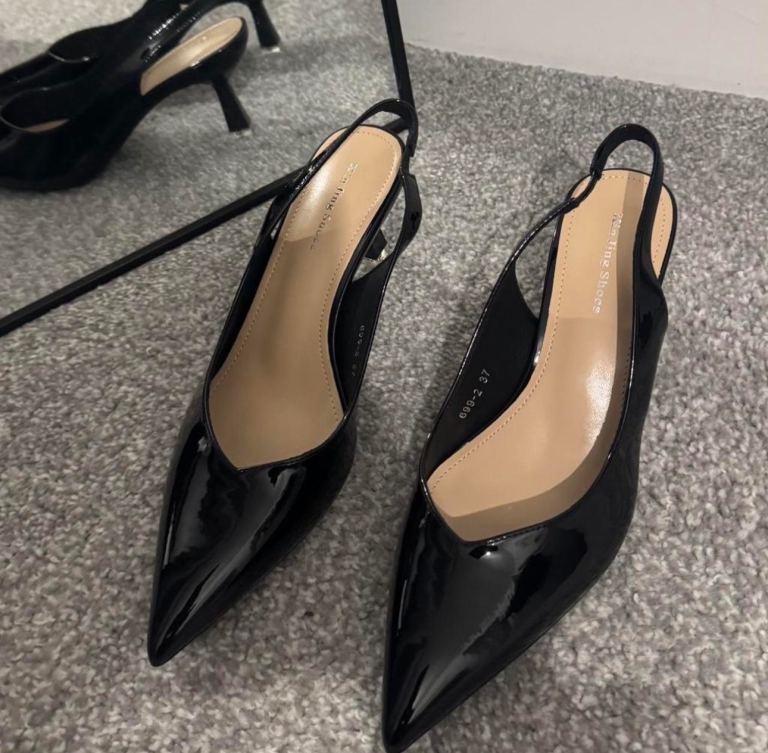 Brand new sling back kitten heels