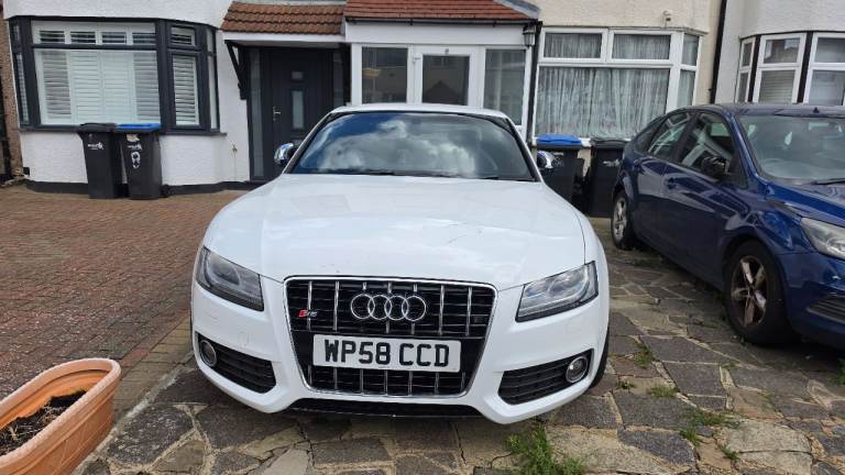 Audi S5 4.2 V8 Quattro