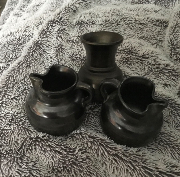 “Prinknash” Handmade (England) Small Jugs (x2) and Pot [Metallic glazed Grey Pottery]
