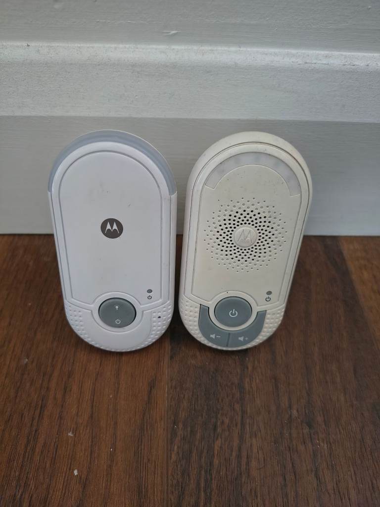 Motorola MBP8 Digital Audio Baby Monitor With Nightlight
