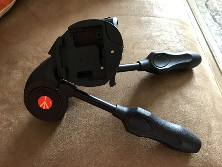 Manfrotto MH293D3-Q2 3-Way, P and Tilt Head