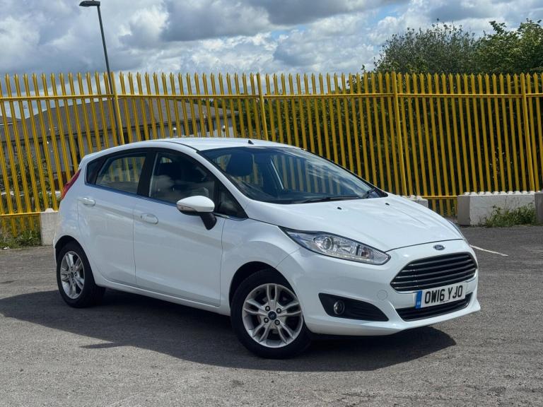 2016 Ford Fiesta 1.0T EcoBoost Zetec Euro 6 (s/s) 5dr HATCHBACK Petrol Manual