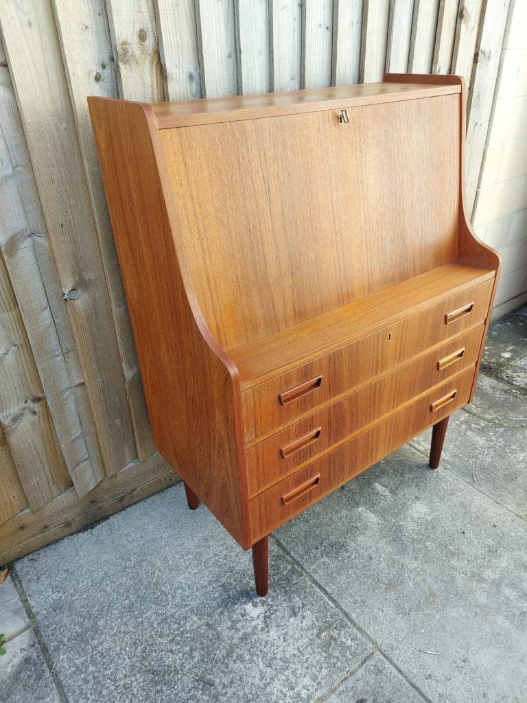 Gunni Nielsen Danish Teak Bureau 