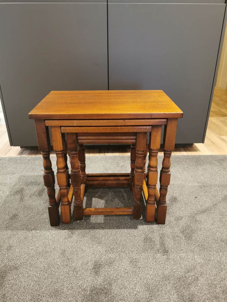 Nest of tables 