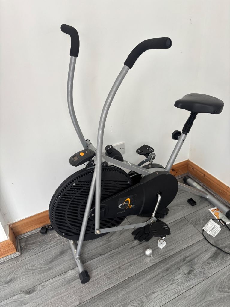 V-fit Exercise Bike – Good Condition