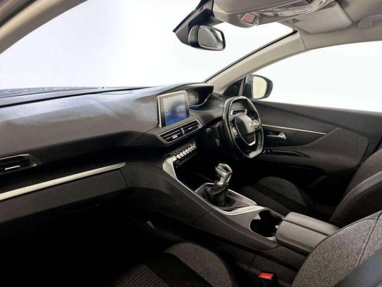 2019 Peugeot 3008 1.5 BlueHDi Active Euro 6 (s/s) 5dr Manual SUV Diesel Manual