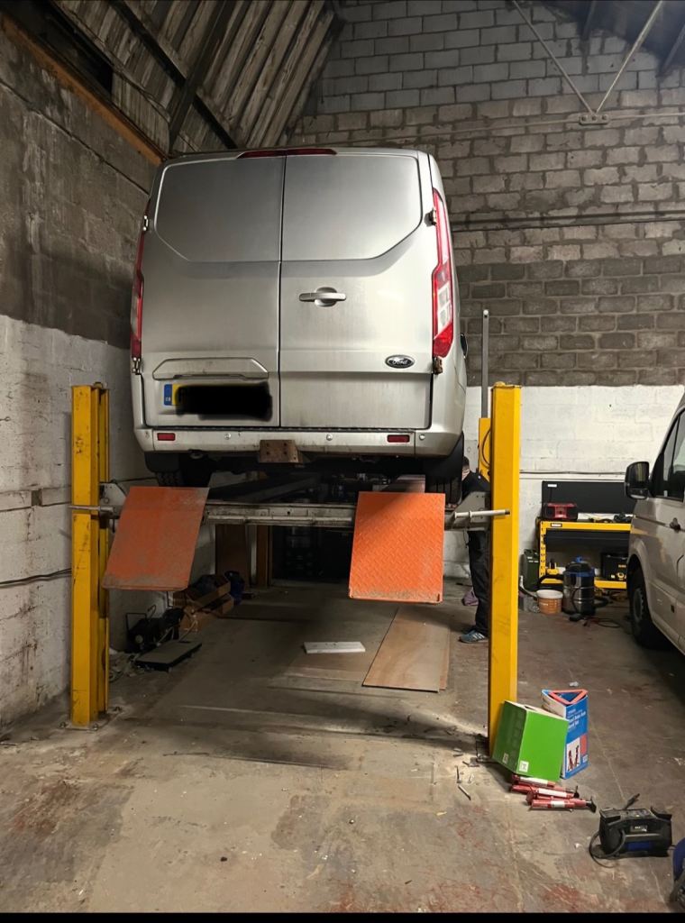 4ton 4 post Bradbury car ramp 