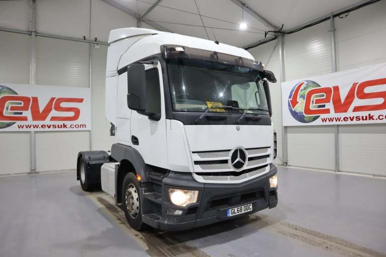 2018 (68 PLATE) Mercedes Benz Actros 1840 4x2 Euro 6 Tractor Units
