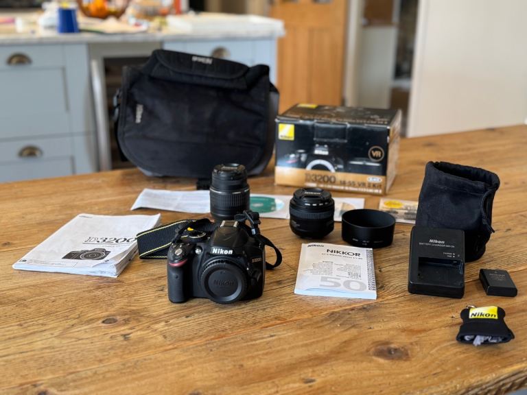 Nikon D3200 18-55 VR II Kit Camera plus Nikkor 50mm Lens