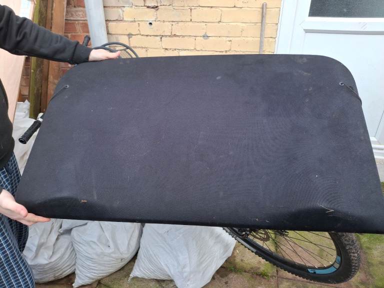 Mercedes c200 parcel shelf.