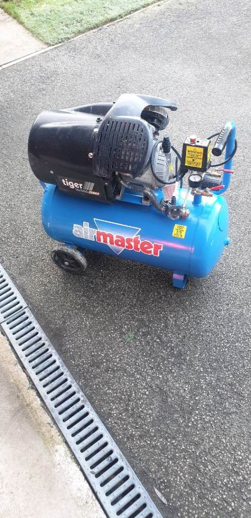 Airmaster Tiger 16/550 14.5cfm 50 Litre 3HP Air Compressor (230V)