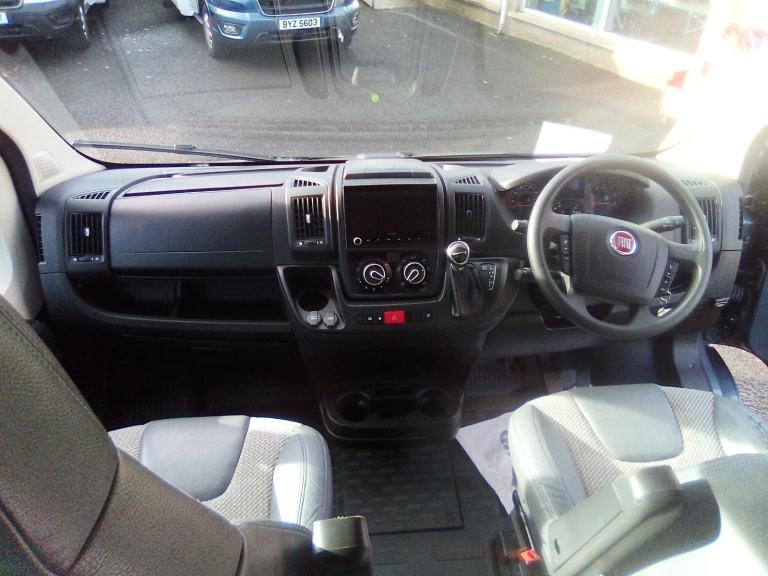 Fiat AUTO-TRAIL V LINE 669 S S motorhome campervan