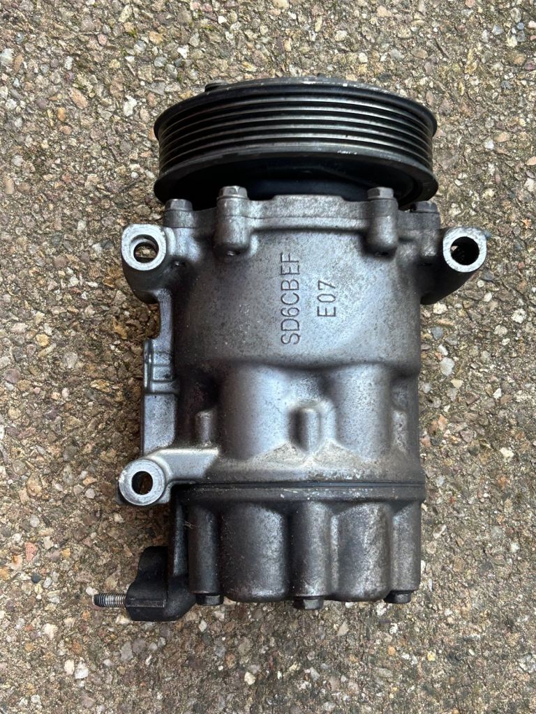 Peugeot 208 MK1 pulley