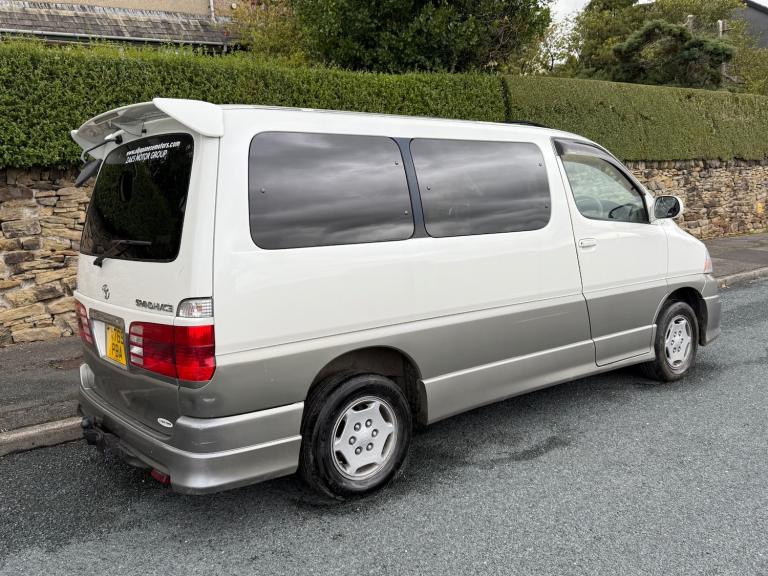 2012 Toyota HiAce V6 PETROL/LPG AUTO WHITE   Petrol Automatic