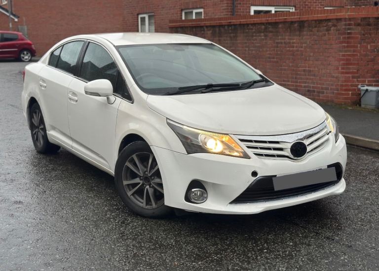 2015 TOYOTA AVENSIS BUSINESS EDITION  CHEAPEST ONE ON NET £35 TAX