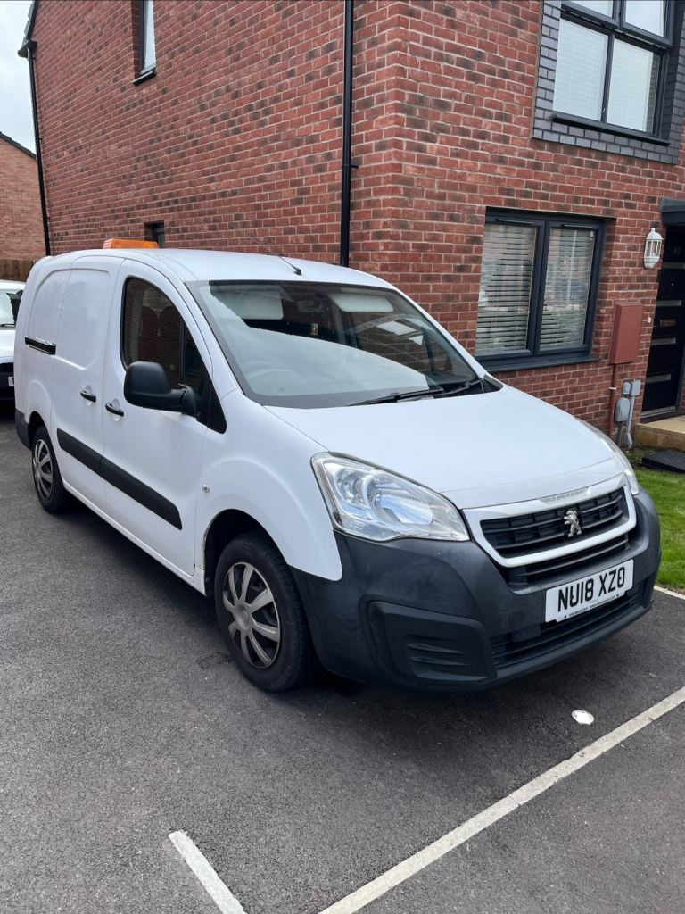 2018 Peugeot partner crew van 