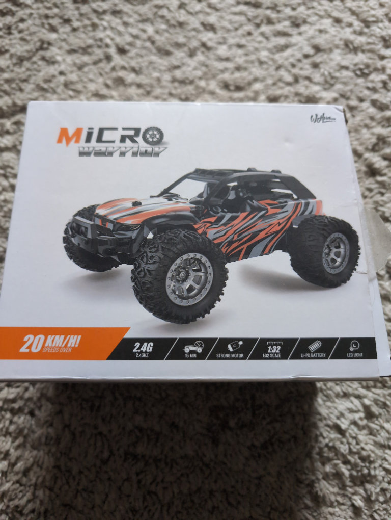 Micro warrior remote control car