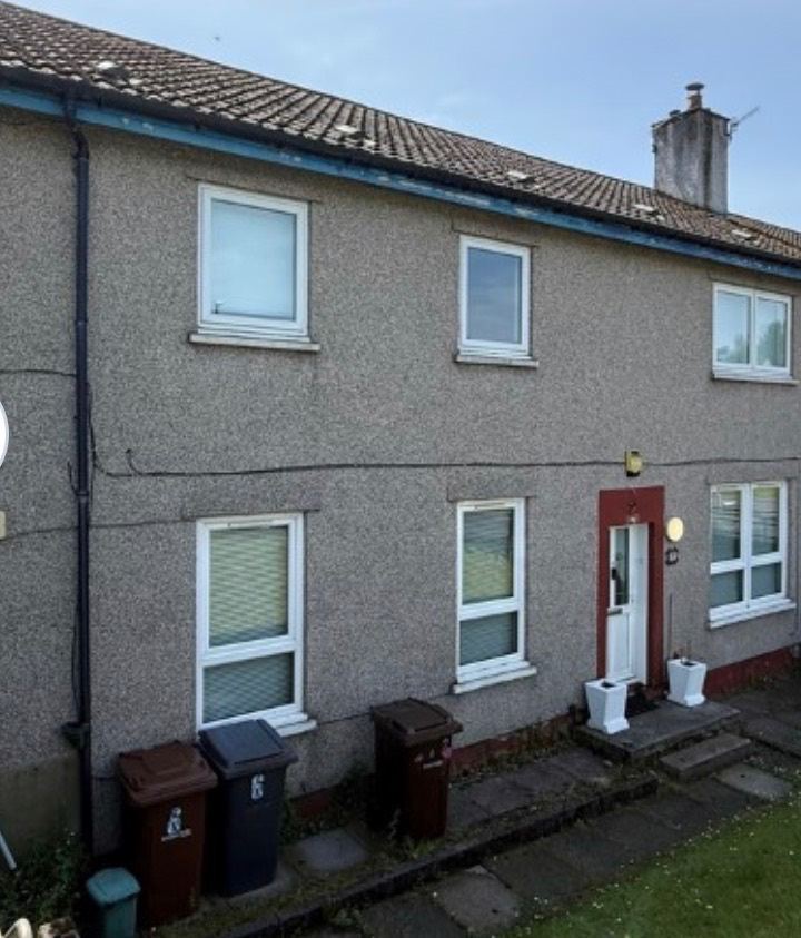 3 Bedroom Unfurnished Flat – York Road, Greenock – £795 pcm