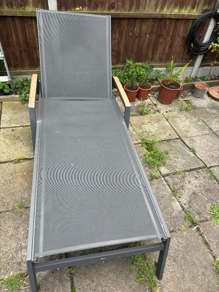 Sun lounge -aluminum furniture 