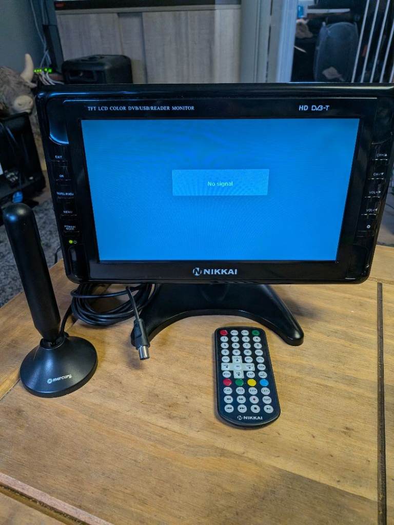 Nikkai 10" HD 12V TV with Freeview – Great for Campervans
