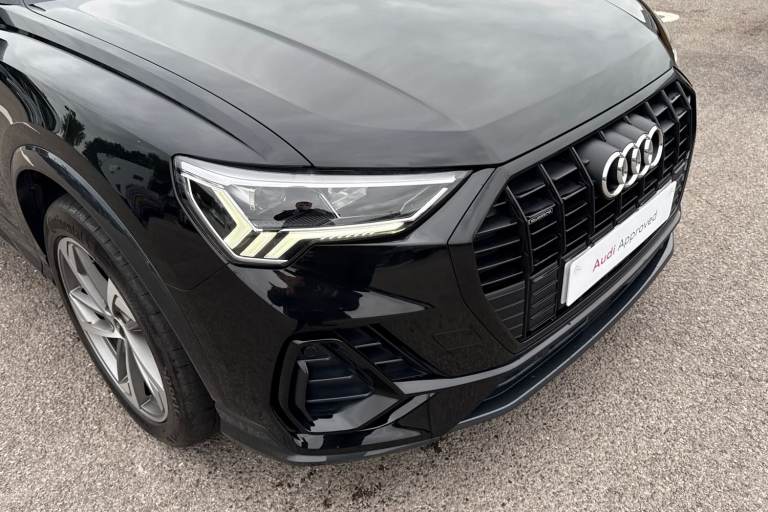 2022 Audi Q3 Black Edition 40 TFSI quattro 190 PS S tronic SUV PETROL Automatic