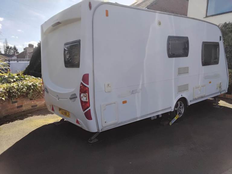 2007 Lunar Quazaz 2 berth good condition caravan 
