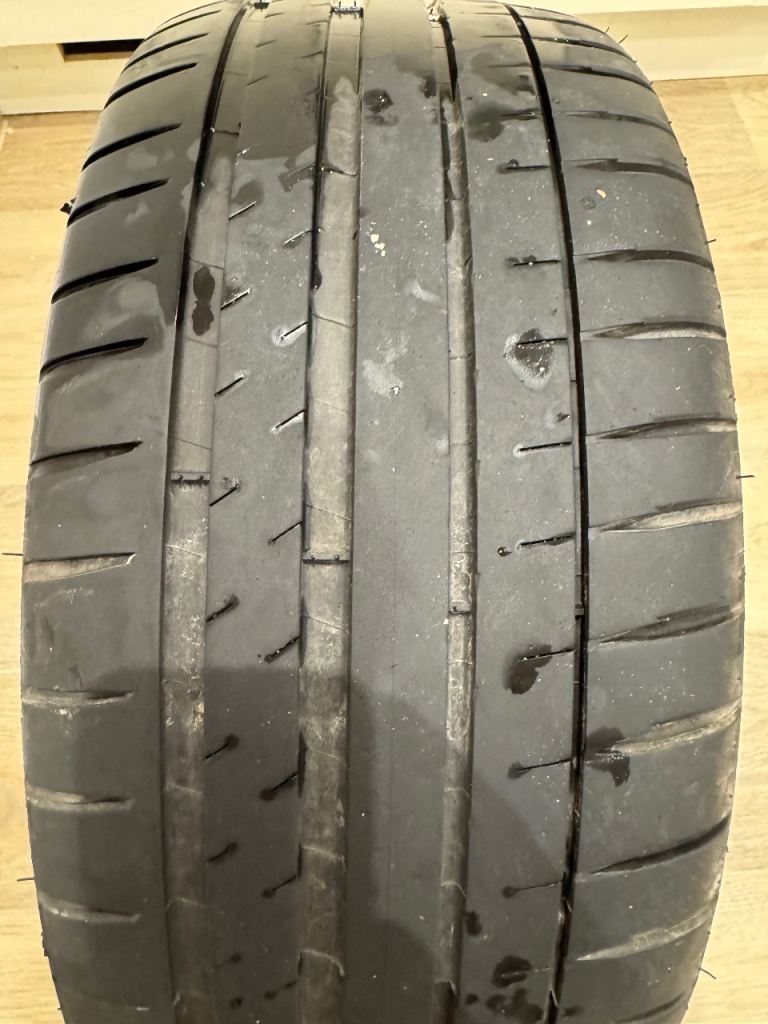 Ford Focus ST-Line 17” Alloys Wheels & Michelin Pilot Sport 4 Tyres 235/40 R18 95Y XL