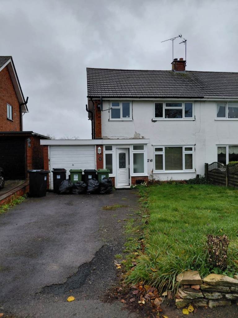 3 bed house for rent in Redditch lodge park.