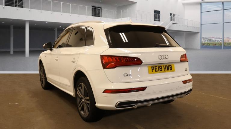 AUDI Q5 NEW SHAPE 2.0 TDI 187 BHP QUATTRO S LINE+ 7SPD S-TRONIC EURO6 ULEZ SUV