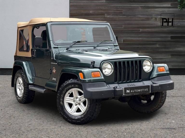 2002 Jeep Wrangler 4.0 Sahara 2dr Auto [4] ESTATE PETROL Automatic