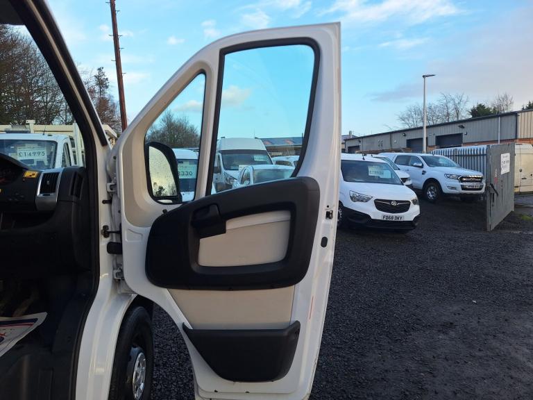 FIAT DUCATO 2.0 Ducato Van 35 Mh2 2.0 Multijet Ii 115hp MWB L2 EX BT White Manu