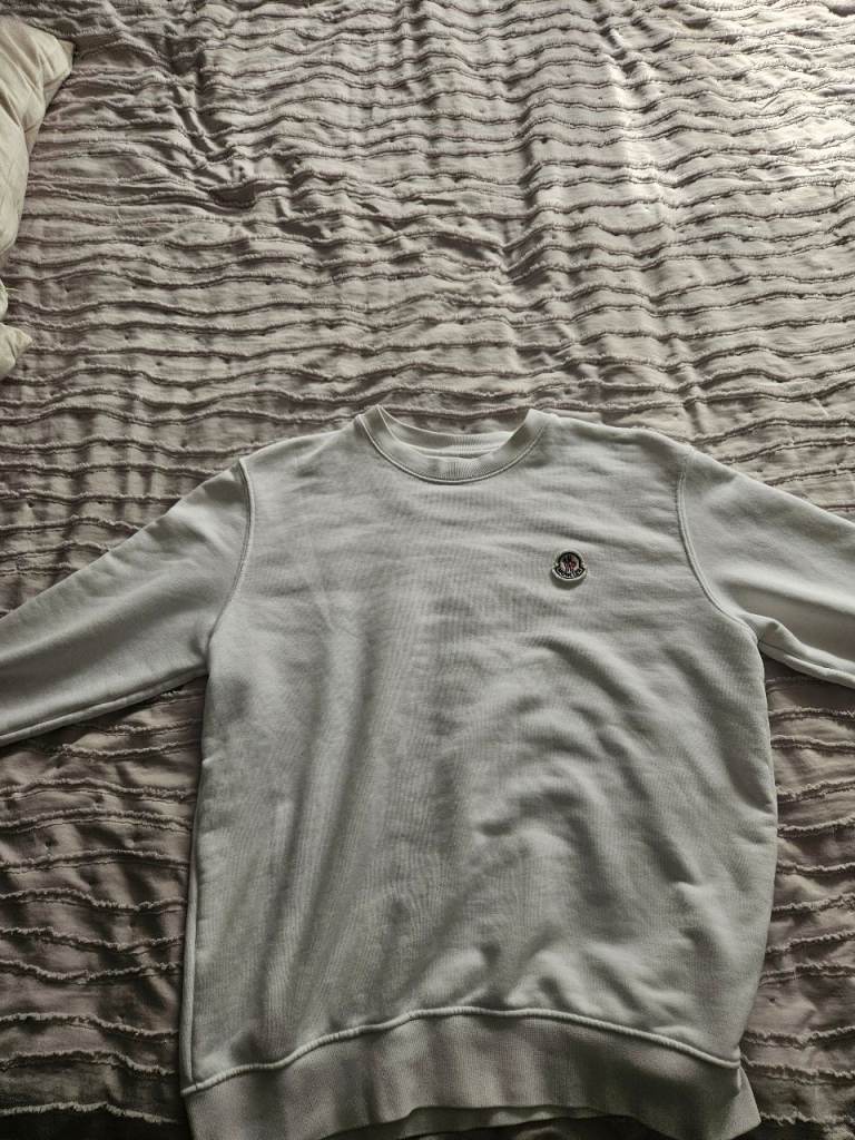 Moncler Jumper Size S. Look at Description 😈🤯🥳