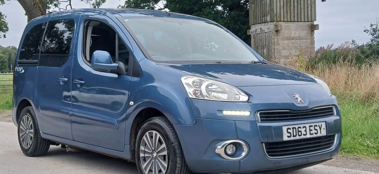 2013 Peugeot Partner 1.6 Hdi Wheelchair Accessible Vehicle (Mot 08/27 Just Serviced And New T/Belt)