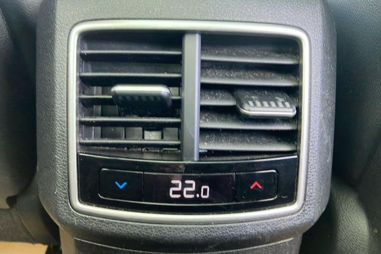  Kia Sportage 1.6 H T Gdi 4 Suv 5dr Petrol Hybrid Auto Euro 6 s/s 226 Bhp