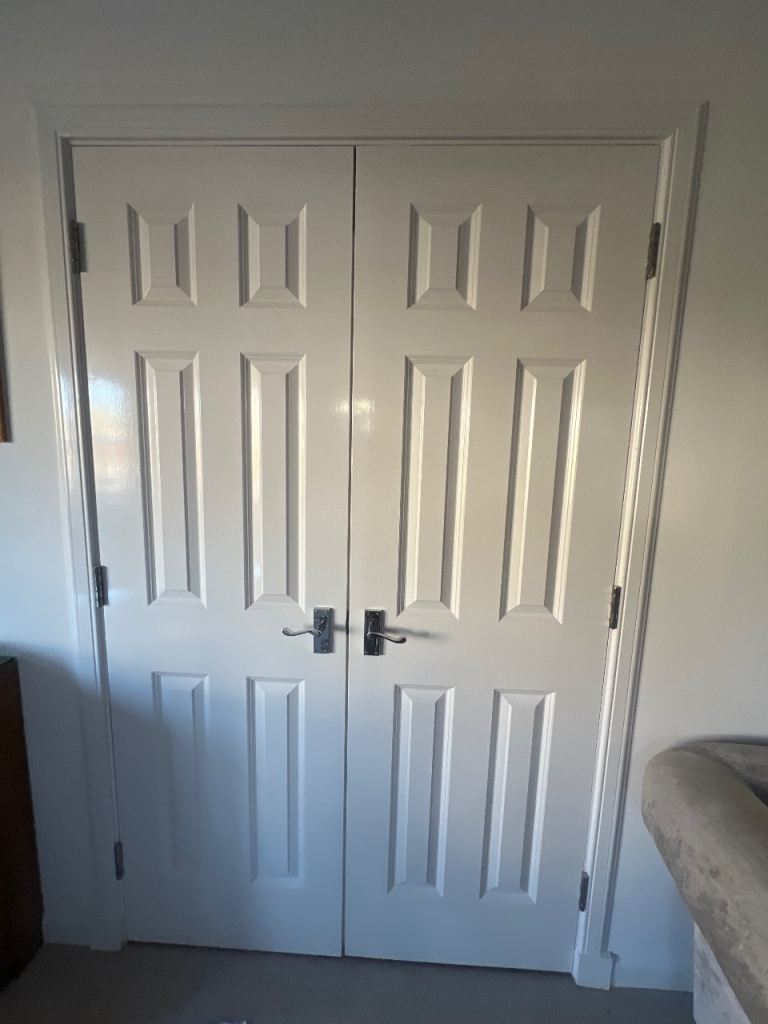 4 Interior Doors with Victorian Scroll Chrome Handles £0 free to take away