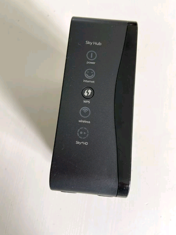 Sky SR102 Wireless Router Broadband Box Hub