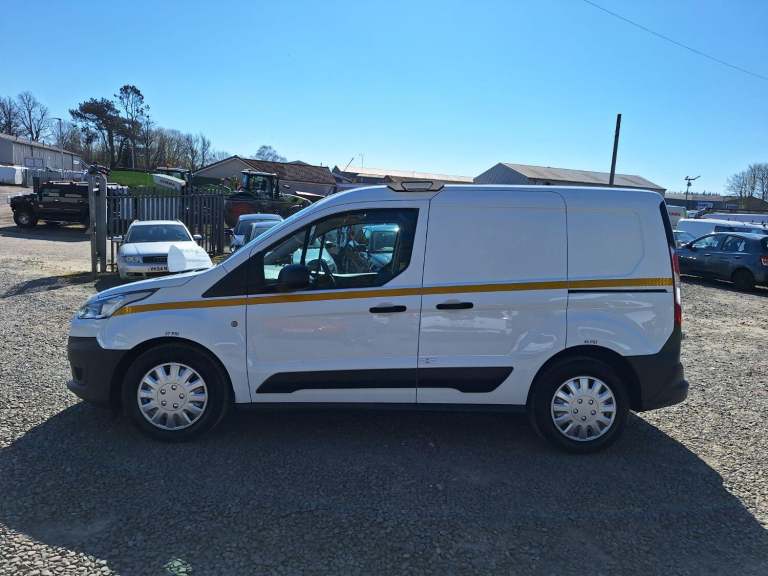 FORD TRANSIT CONNECT 1.5 220 EcoBlue White Manual Diesel 2019
