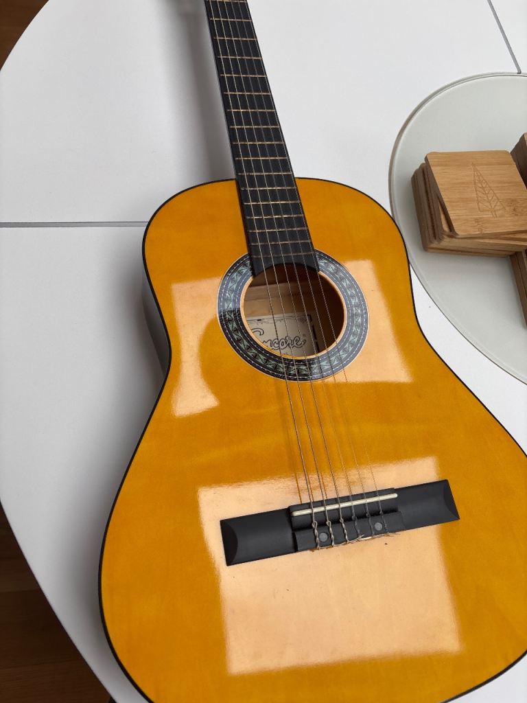 Child’s Classic Acoustic Guitar – with bag like new 