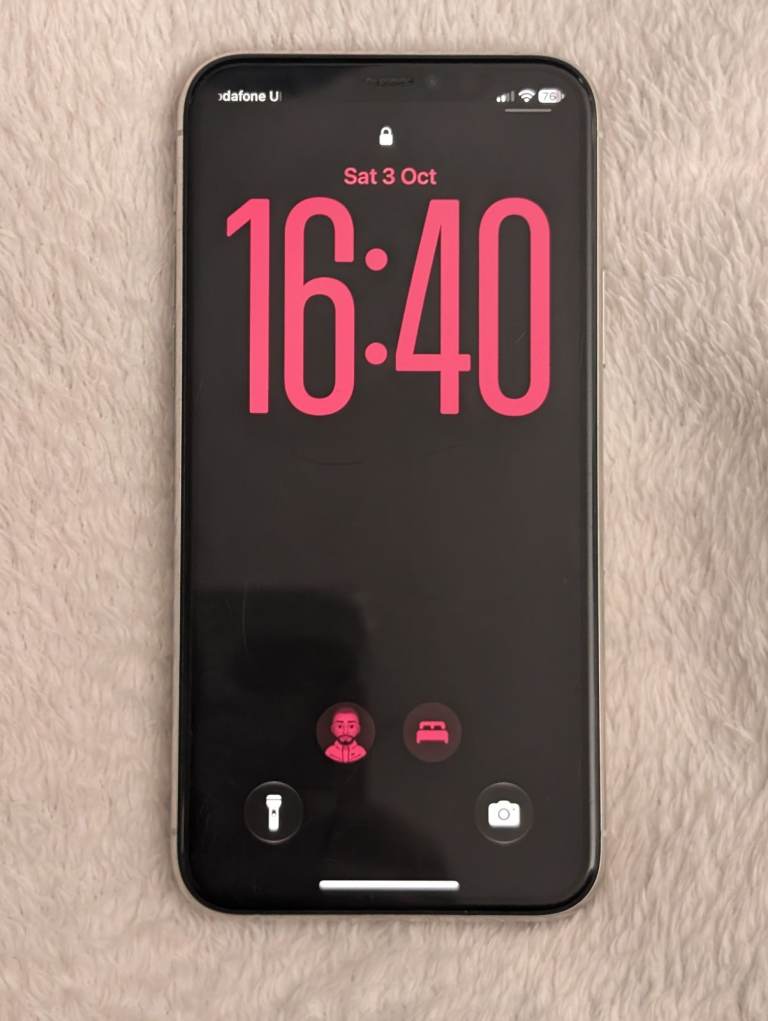 Apple iPhone 11 Pro – Silver, Good Condition