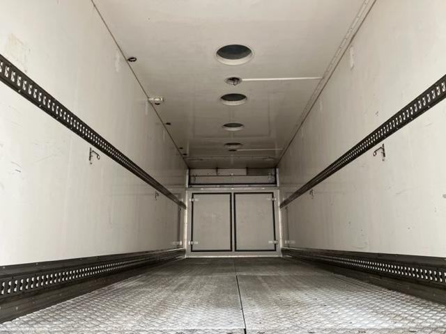 Scania R94 310 6x2 10 Tyre Sleeper Cab Box Van 