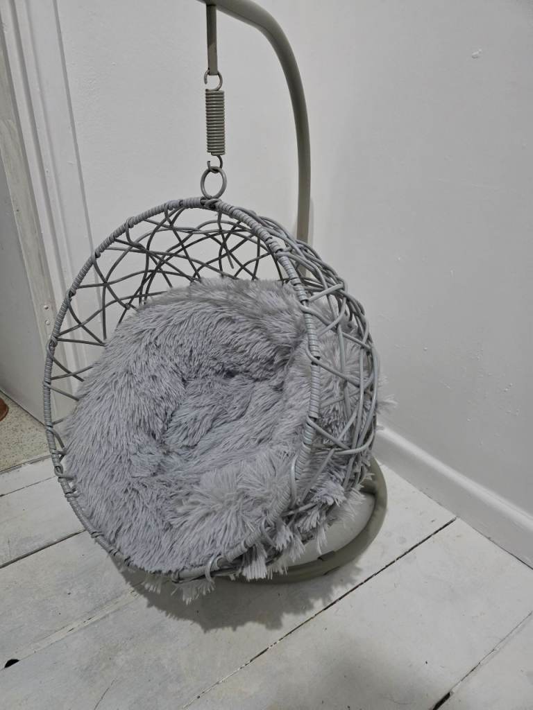 Pet Egg Chair 