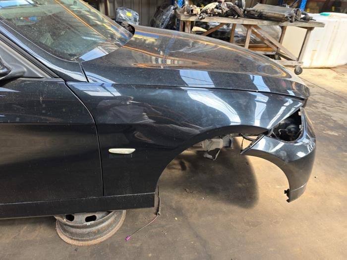 A47. 318d 2010 doors