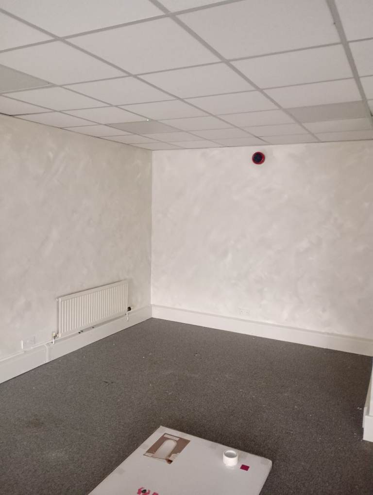 Painter available in Sheffield 