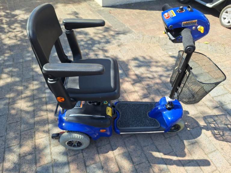 Wispa Blue Mobility Scooter with Front Basket – GOOD Condition