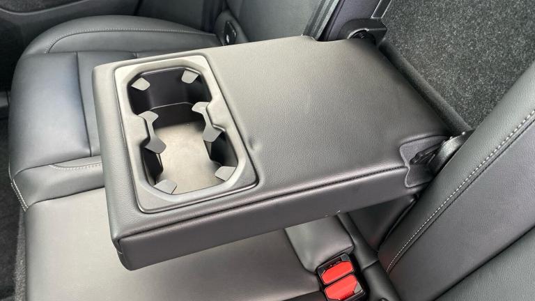 2024 Volvo XC40 2.0 B3 MHEV Ultimate SUV 5dr Petrol Hybrid DCT Auto Euro 6 (s/s) (163 ps) ESTATE ...