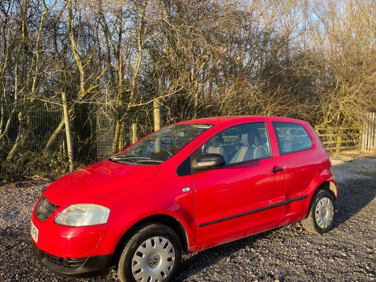 VW FOX 1.4 URBAN 56 REG RED 3 DOOR 1 OWNER MOT JULY 15TH 2026 LOW INSURANCE 40+MPG