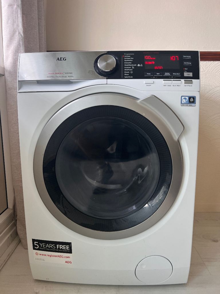 RRP £1150 AEG 8000 Series Kombi 10/6kg Washer Dryer - As Good As New