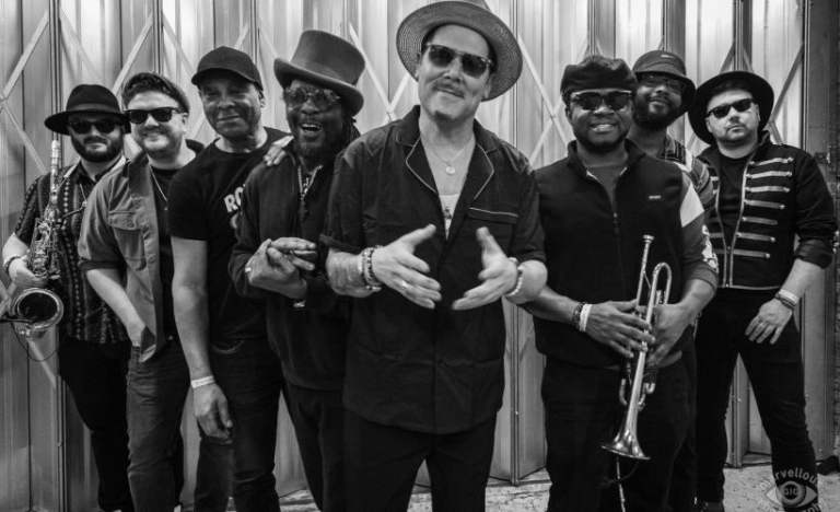 The Dualers 2 tickets HMV Empire Coventry Sat 26th April 7pm