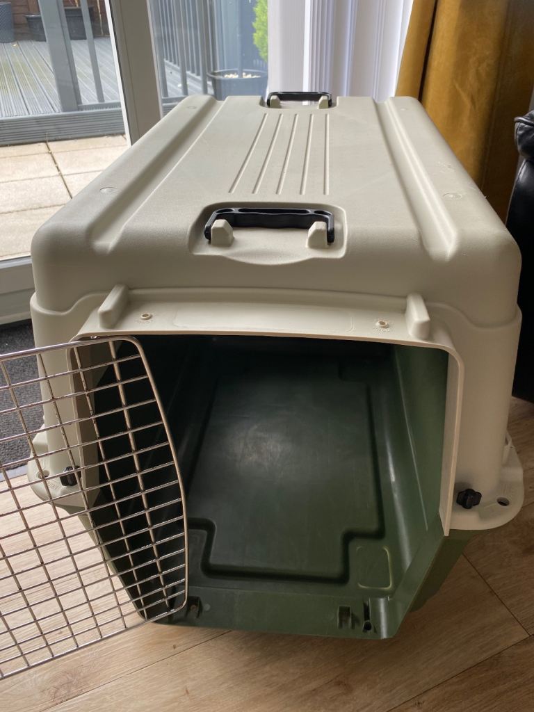 Large dog  travelling transporter 